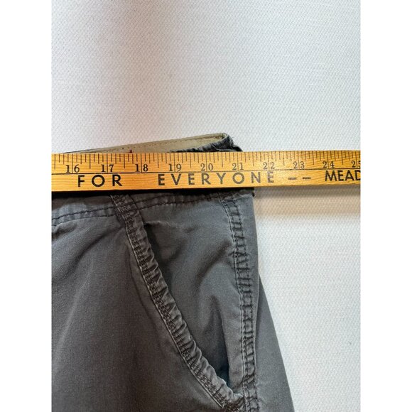 Unionbay Men's Cargo Walking Hiking Shorts Stretch Size 42 Gray Pockets Casual - Picture 8 of 11